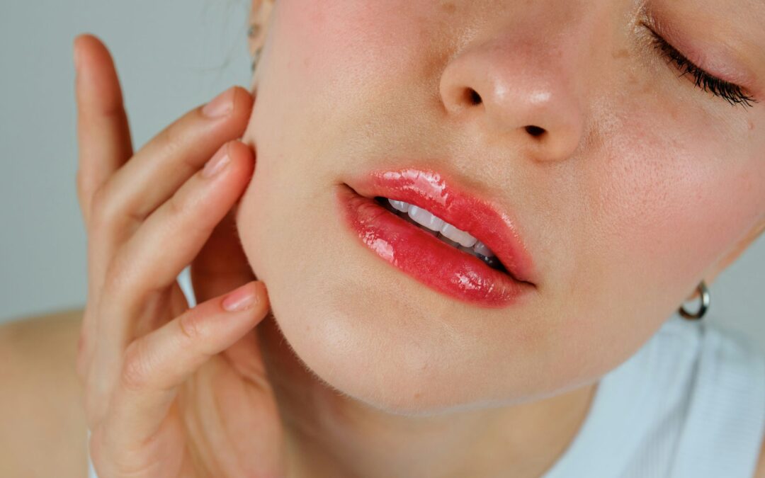 Why Your Tooth Hurts When You Bite Down